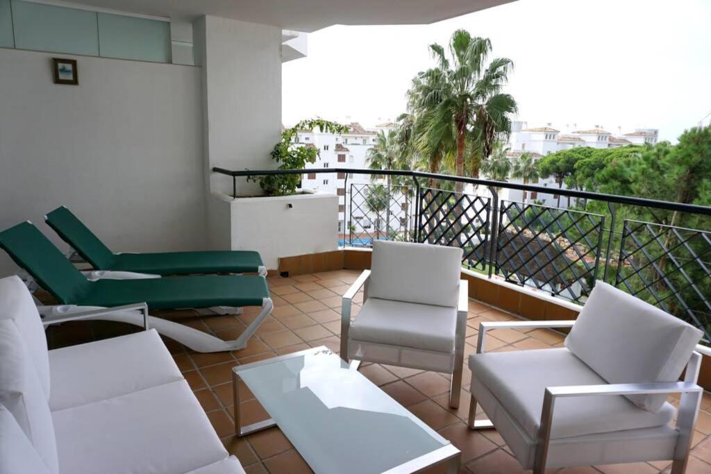 Beachside apartment Mi Capricho Portal 7 Sitio de Calahonda Exterior foto